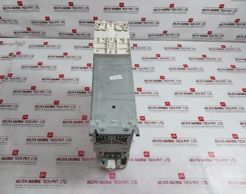 Abb Acs880-m04-014A-5 Variable Frequency Drive 5.5Kw 14A 400V Ip20