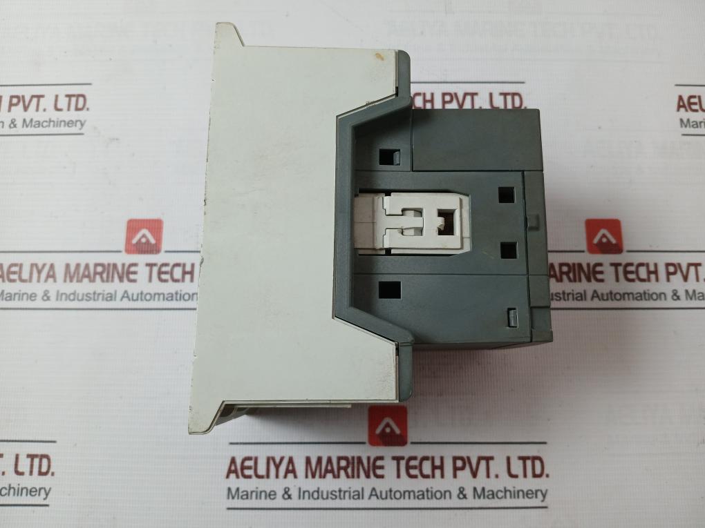 Abb Af116-30 Contactor 1Sfc100003M0201 100–250V Ac/Dc 50/60Hz 1000V