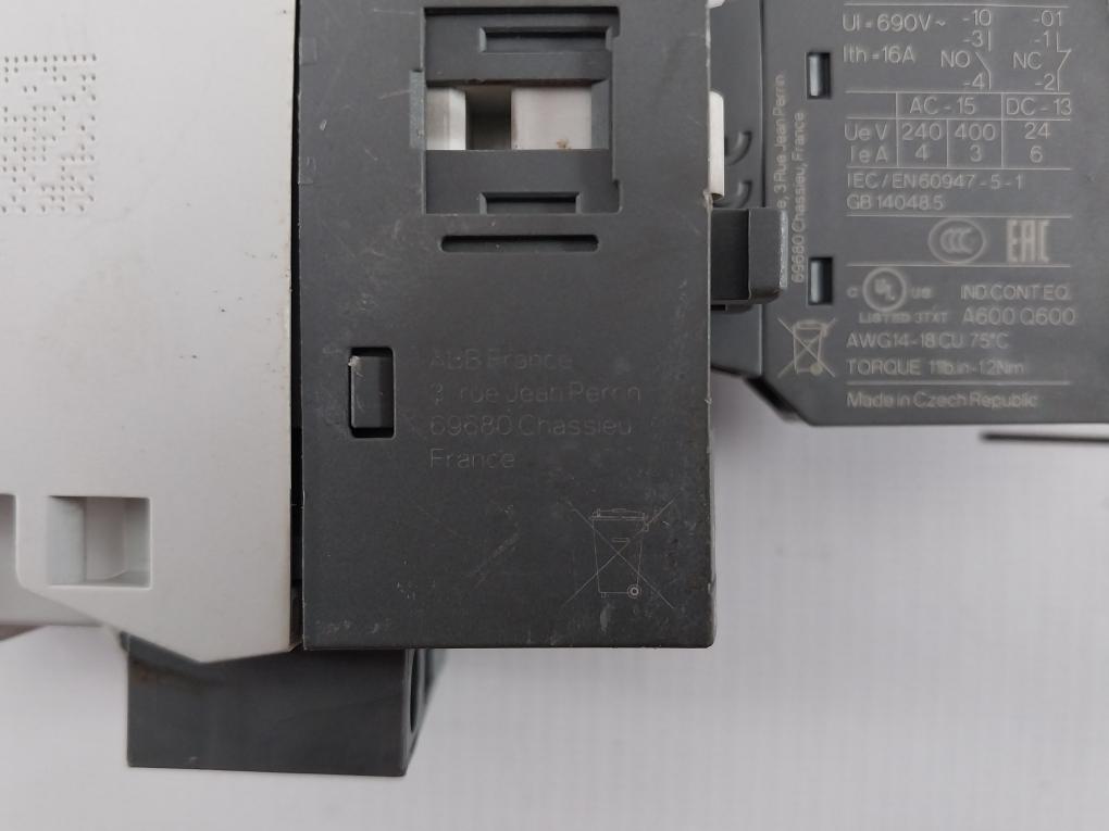 Abb Af16-30-10-11 Contactor 24-60V 50/60Hz 20-60Vdc 690V~ 35A 6Kv 600Vac 30A Ip20