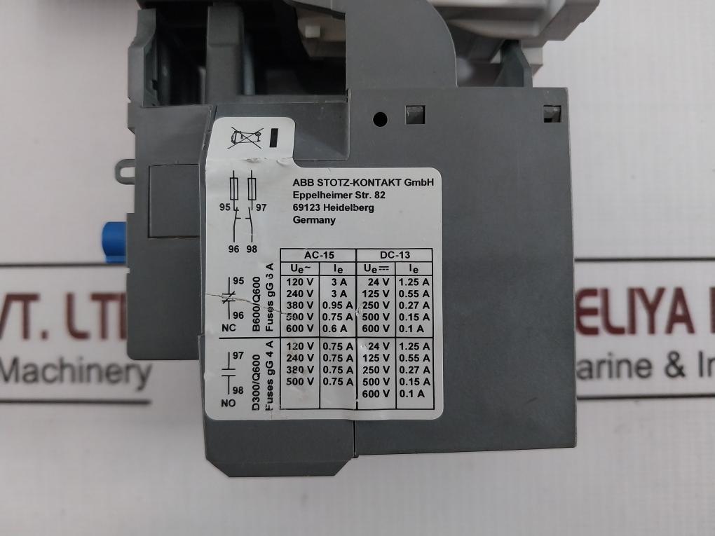 Abb Af16-30-10-11 Contactor 24-60V 50/60Hz 20-60Vdc 690V~ 35A 6Kv 600Vac 30A Ip20