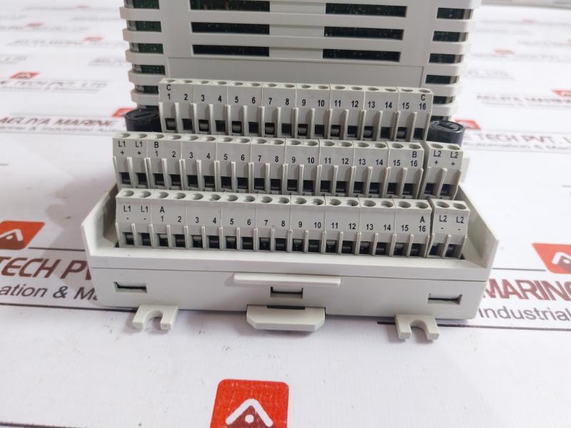 Abb Ao810V2 Analog Output Module W/ Tu830V1 Extended Terminal Block, 0-20Ma