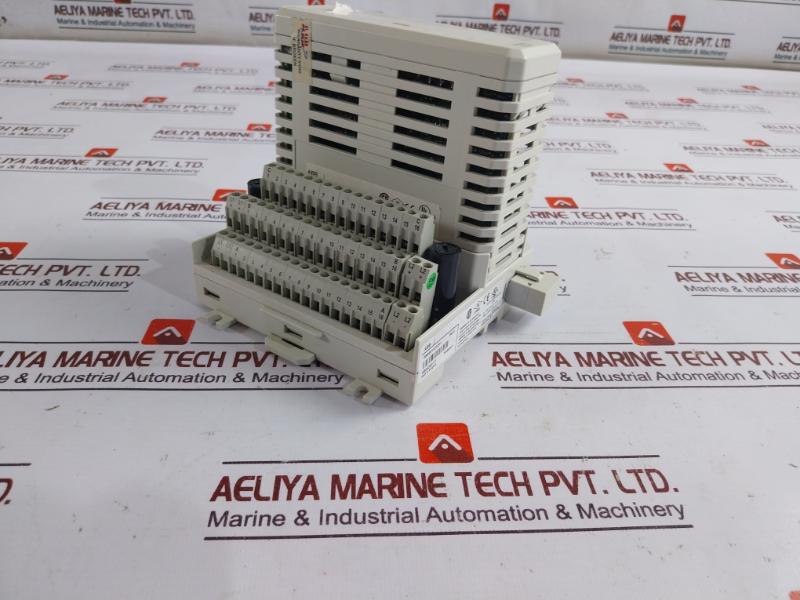 Abb Ao810V2 Analog Output Module W/ Tu830V1 Extended Terminal Block, 0-20Ma