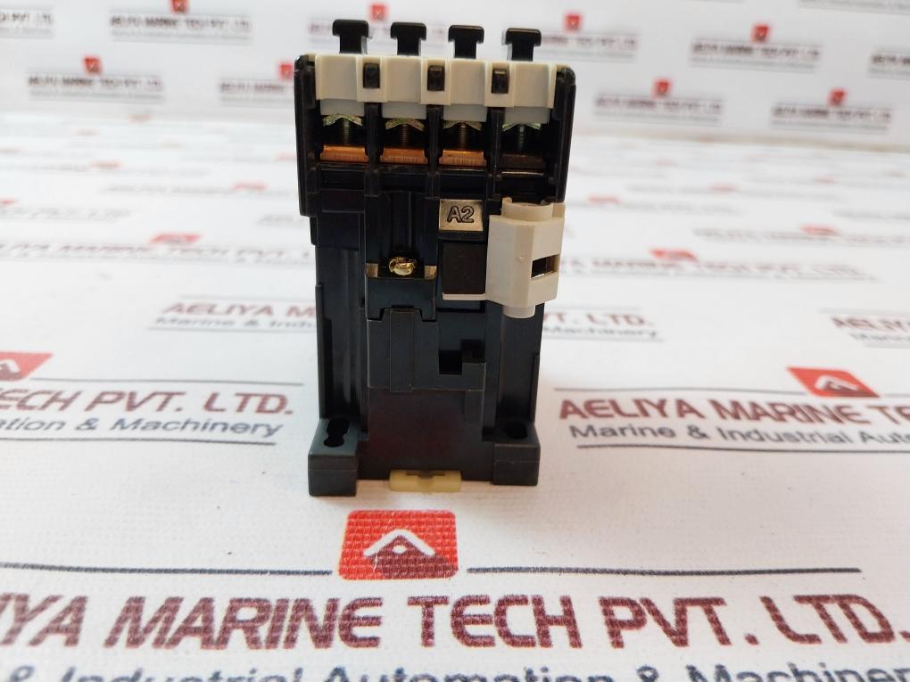 Abb B12-30-10 Contactor 28A 690V~