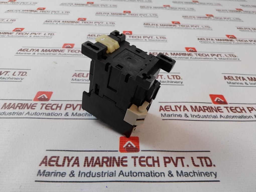 Abb B12-30-10 Contactor 28A 690V~