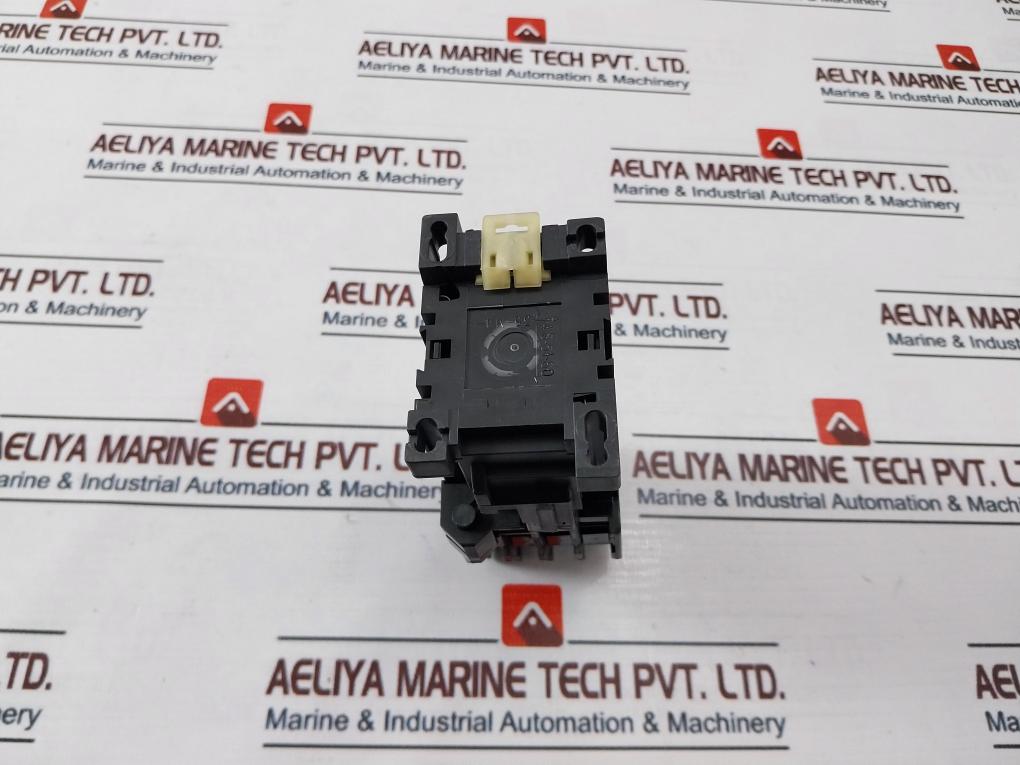 Abb B12-30-32 Contactor