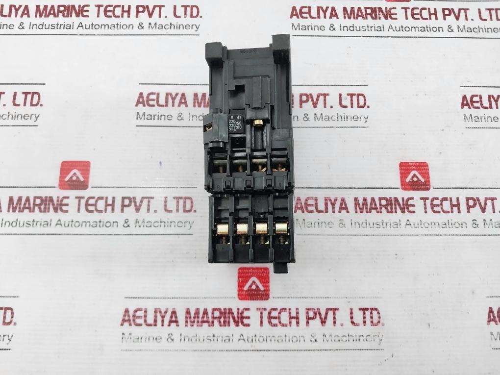 Abb B30-30-22 Auxiliary Contact Block 600V 10A 220-230V 50Hz Awg 10-18 Cu