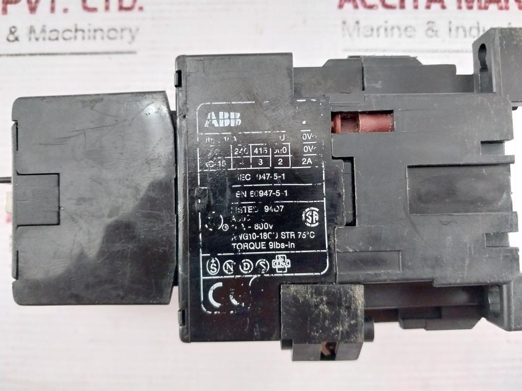 Abb B30-30-22 Auxiliary Contact Block 600V 10A 220-230V 50Hz Awg 10-18 Cu