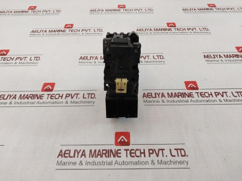 Abb B9 Contactor With T25 Du Thermal Overload Relay 26A 690V Ac
