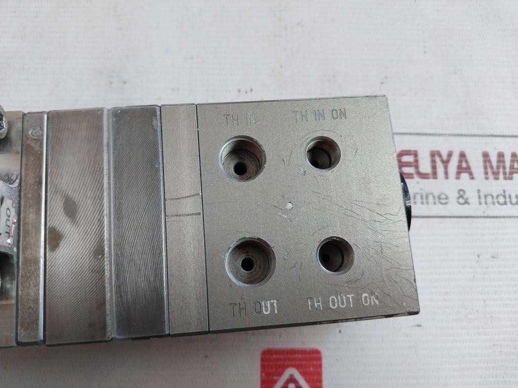 Abb Bv-1677 Directional Control Valve Assembly Kiss3-32F