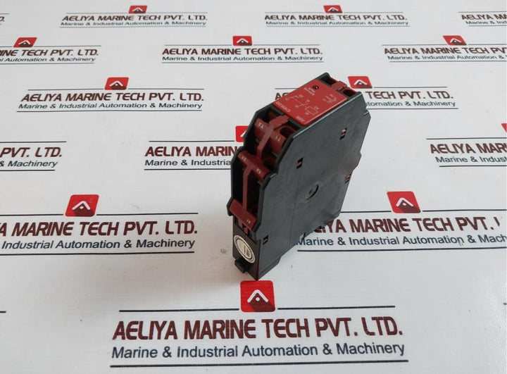 ABB C105.02 Temperature Control Relay 5A 250VAC