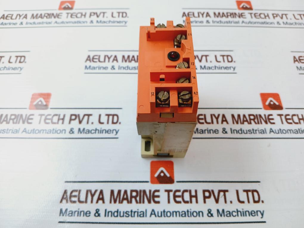 Abb C105.15 Steuergerät/Control Unit 40…60Hz