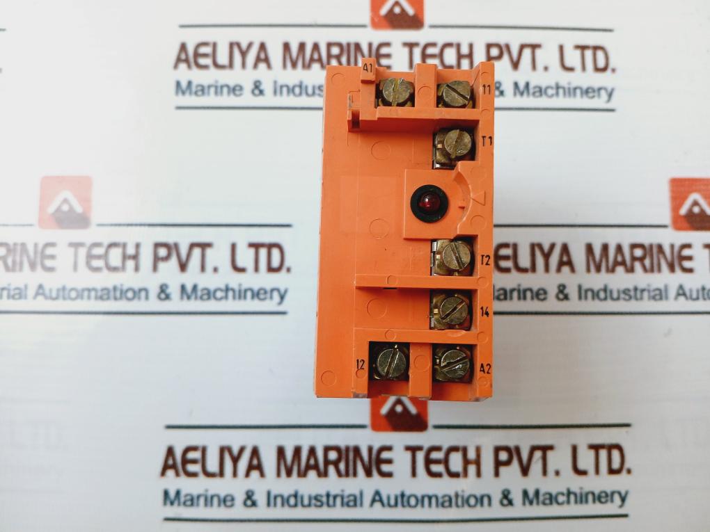 Abb C105.15 Steuergerät/Control Unit 40…60Hz