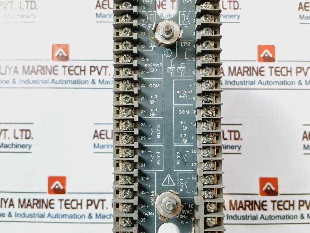 Abb C501/0000/Std Process Controller 100-240Vac 50/60Hz