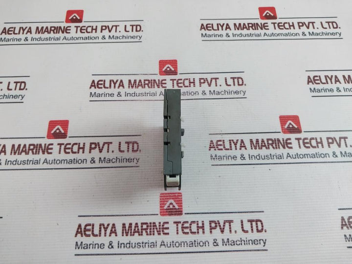 Lot of 2X ABB Cal5-11 Auxiliary Contact 16a 690v