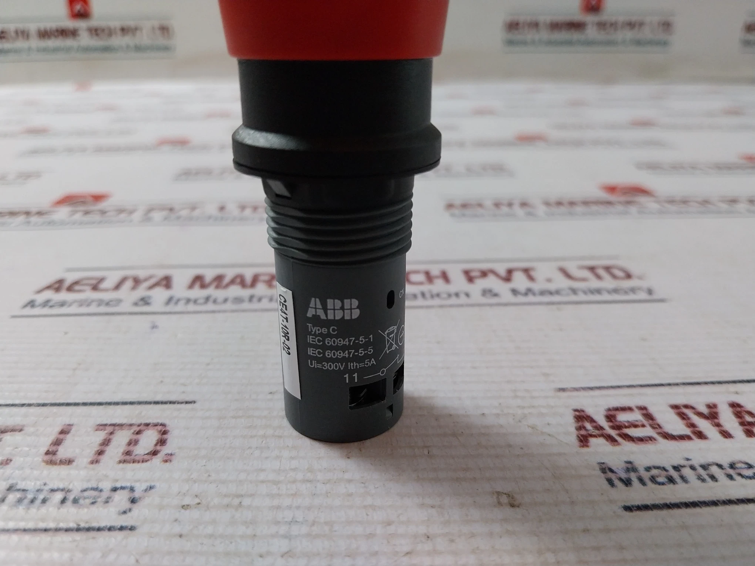 Abb Ce4T-10R-02 Compact Emergency Stop Pushbutton Switch 1Sfa619550R1051 5A 300V