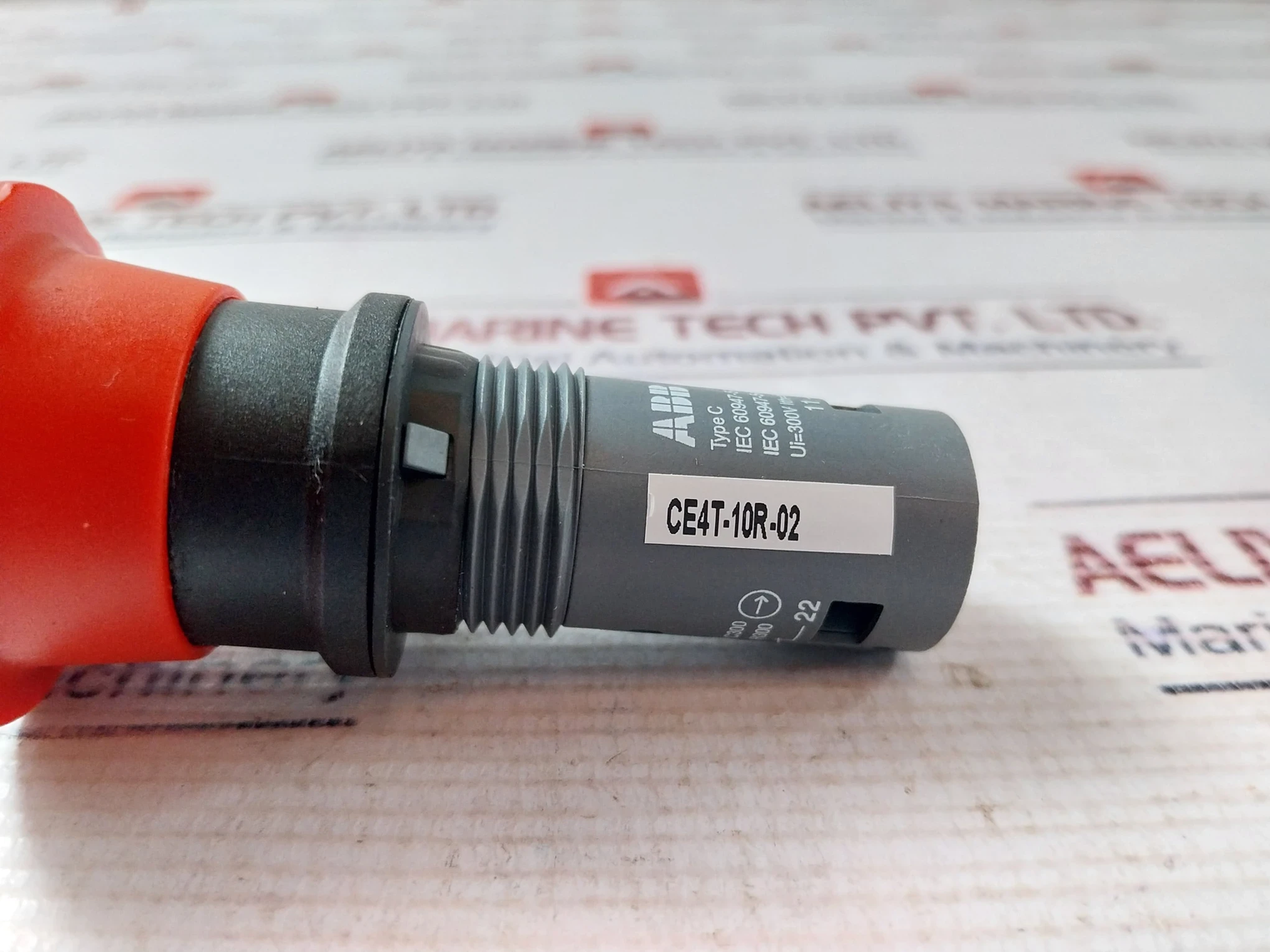 Abb Ce4T-10R-02 Compact Emergency Stop Pushbutton Switch 1Sfa619550R1051 5A 300V