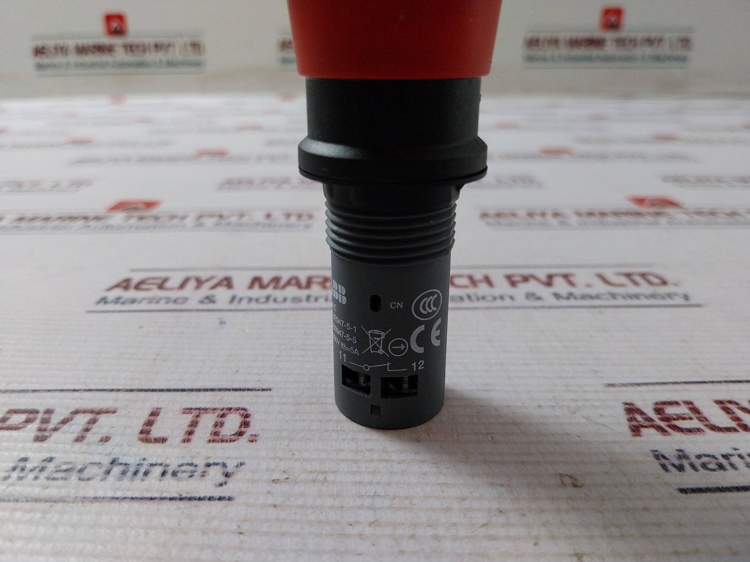 Abb Ce4T-10R-02 Compact Emergency Stop Pushbutton Switch 1Sfa619550R1051 5A 300V