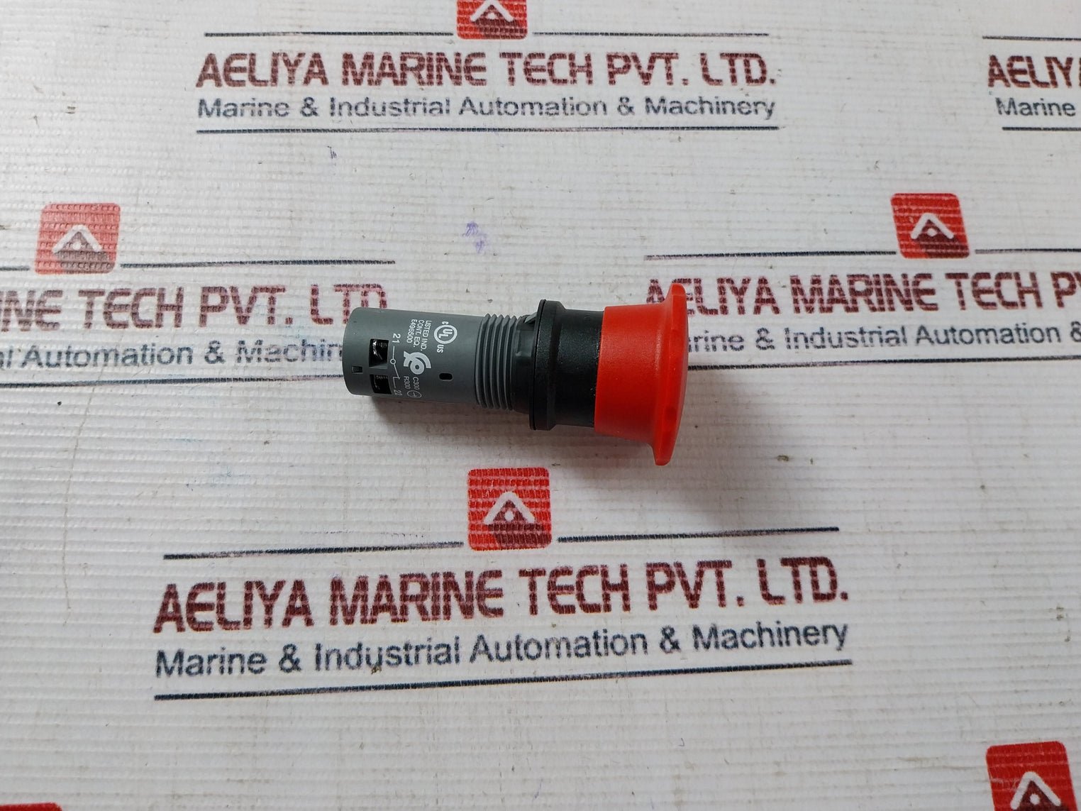 Abb Ce4T-10R-02 Compact Emergency Stop Pushbutton Switch 1Sfa619550R1051 5A 300V