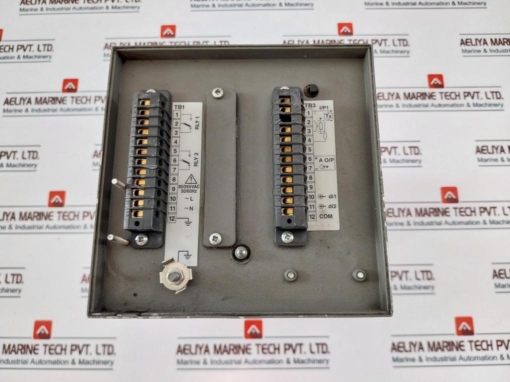 ABB COMMANDER CR100 Multipoint Chart Recorder CR101/B021/STD 85-265Vac 50/60Hz