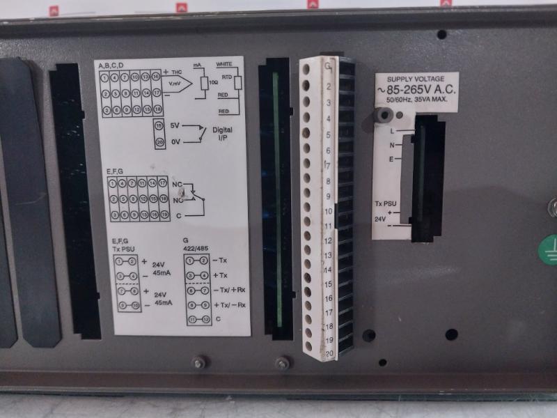 Abb Commander Sr250 Chart Recorder 85-265V Ac 50/60Hz 24V 45Ma