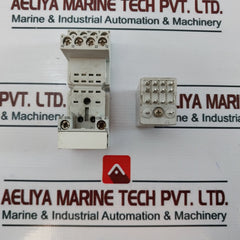Abb Cr-m024Dc4 1Svr 405 613 R1000 Interface Relay With Cr-m4Ss Socket