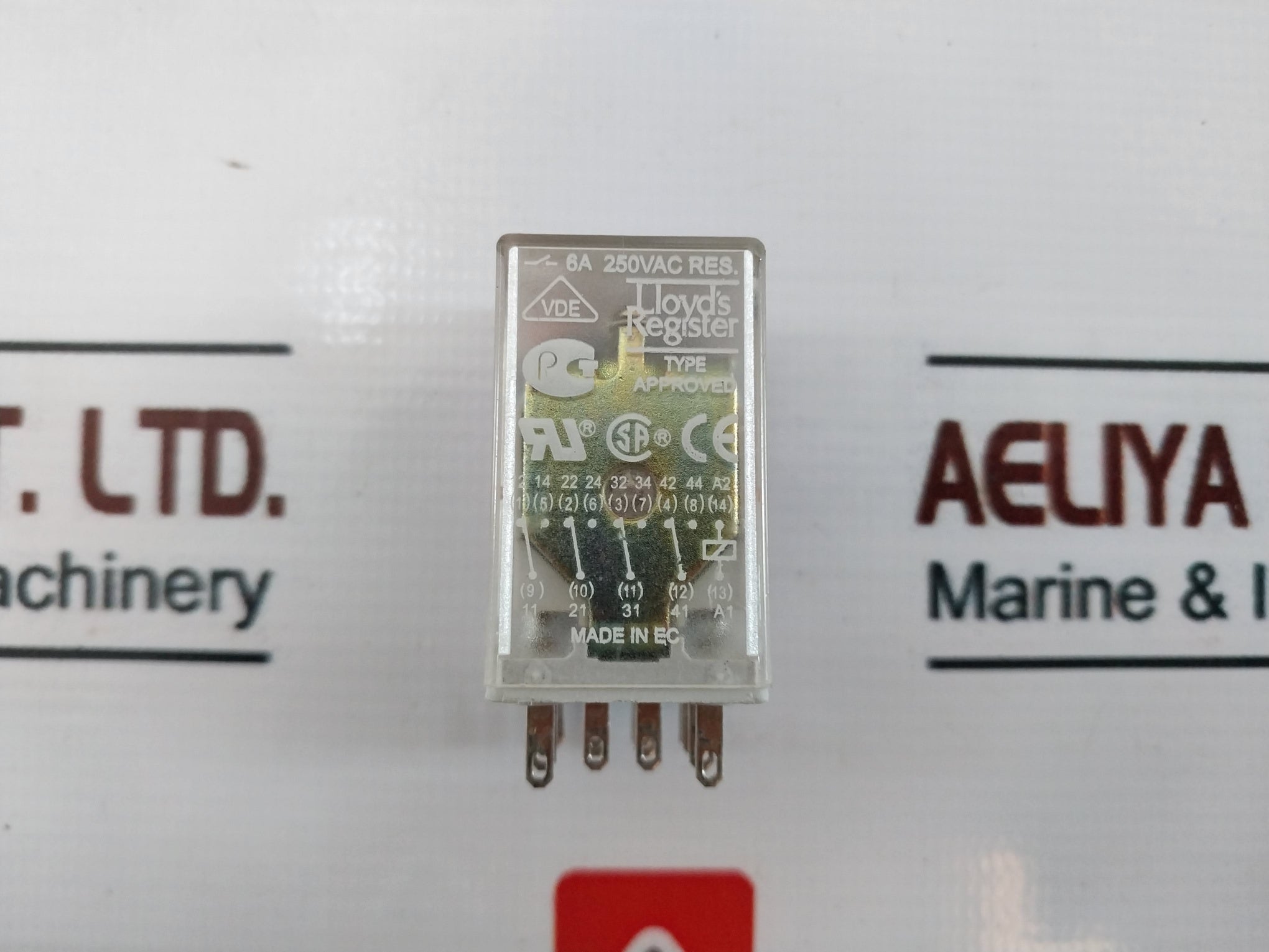 Abb Cr-m024Dc4 1Svr 405 613 R1000 Relay With Zmi2Na Socket