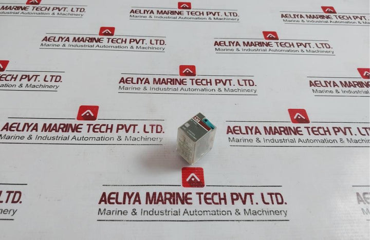 Abb Cr-m110Dc4 Pluggable Interface Relay 1Svr405613R8000 110V Dc