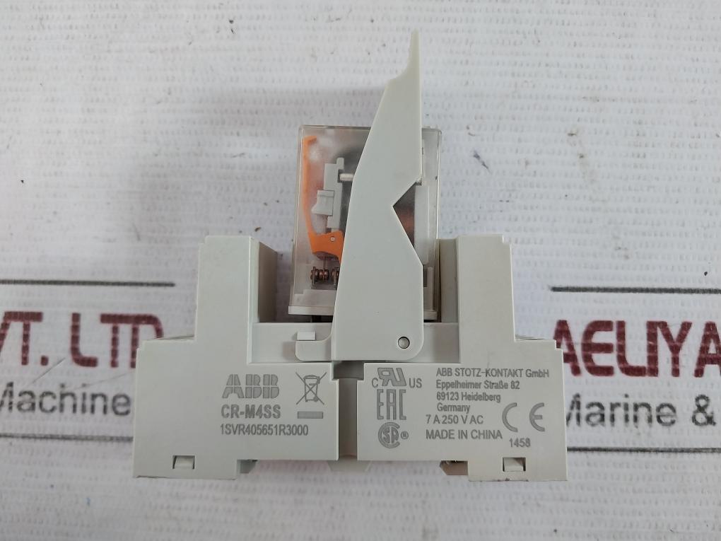 Abb Cr-m4Ss Standard Socket With Cr-m230Ac4 Interface Relay 1Svr405651R3000 7A