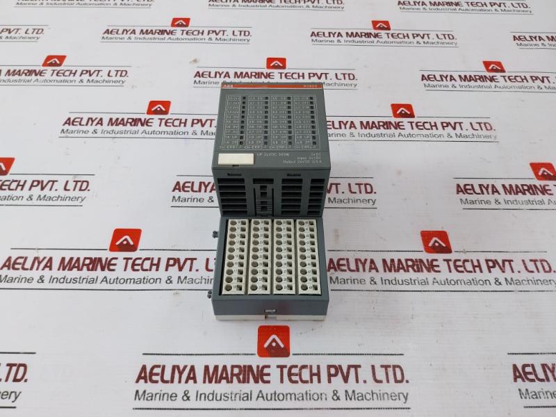 Abb Dc523 B4 Digital Input/Output Module 1Sap240500R0001 Input: 24Vdc Output: 24Vdc/0.5A