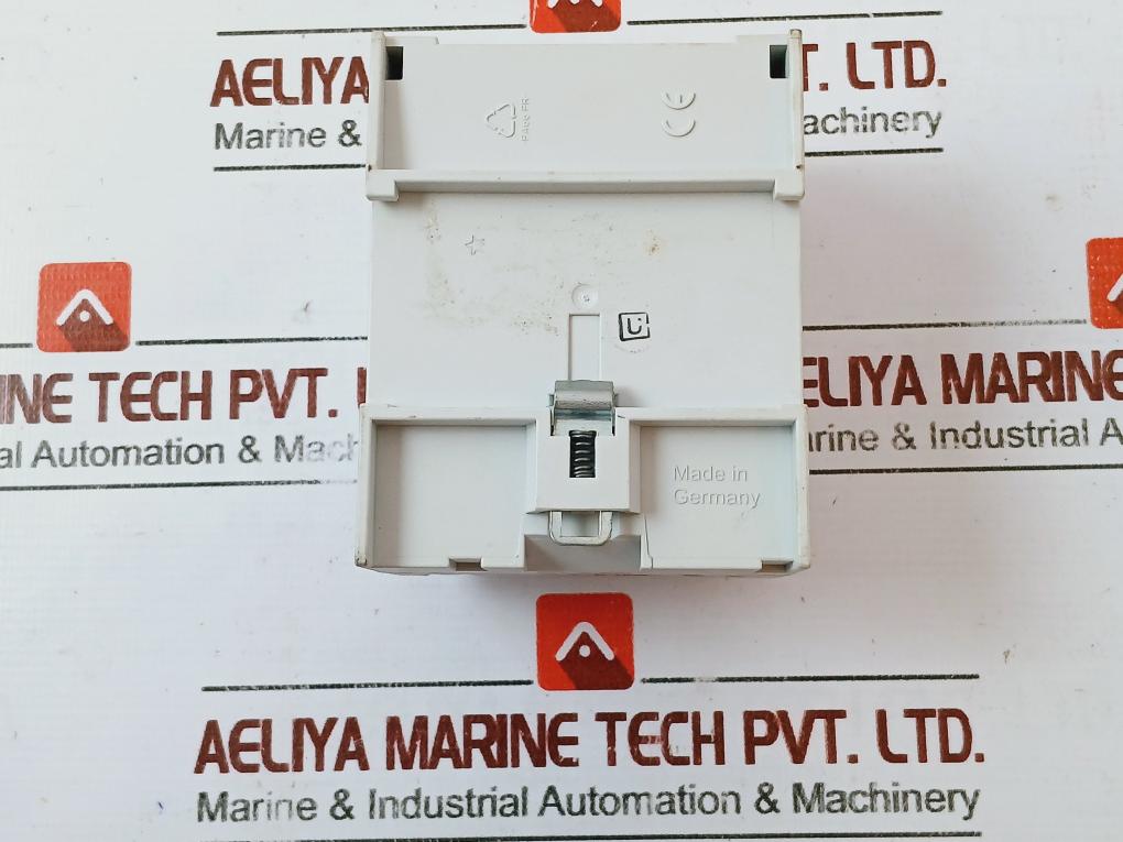 ABB DG/S 1.1 DALI Gateway 85-265V/110-240V 2CDG 110 026 R0011 - Aeliya Marine Tech
