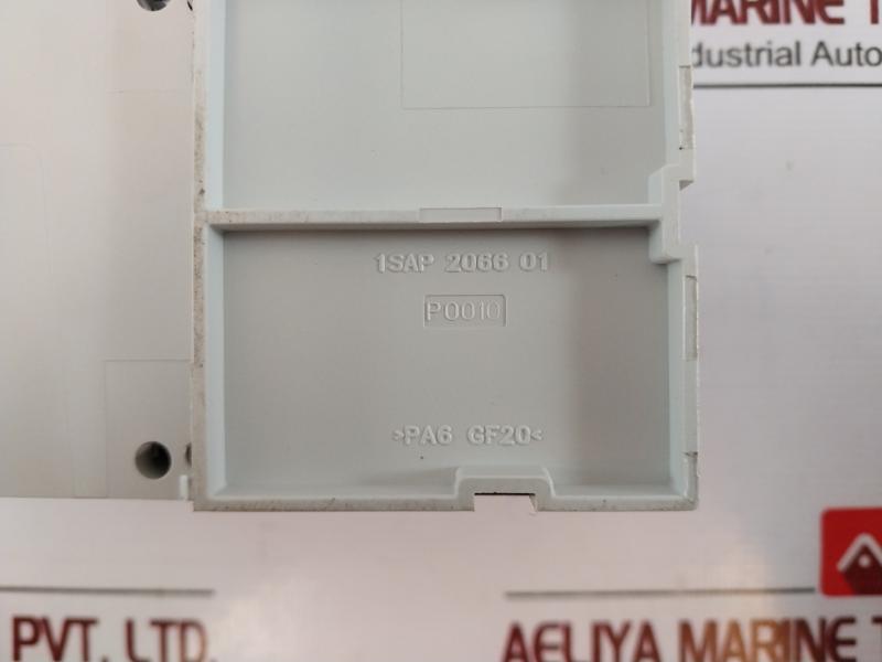 Abb Di524 B4 Digital Input Module 1sap240000r0001 With Tu551-cs31 B0