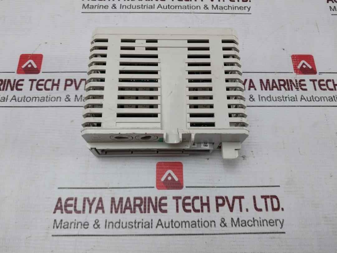 Abb Di820 Digital Input Module Sg10331166 120Vac/10Ma 110Vdc/2.8Ma (Not Working)