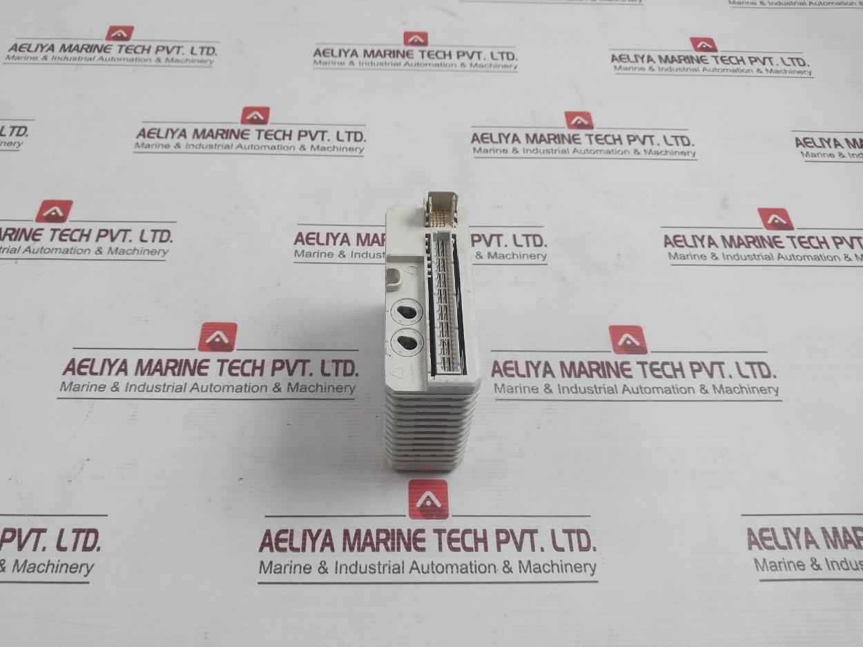 Abb Di830 Digital Input Module 3Bse013210R1 24V Soe (Not Working)