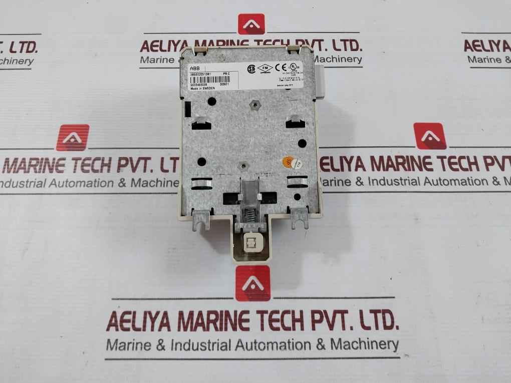 Abb Do801 Digital Output Module 3Bse020510R1 24V 0.5A