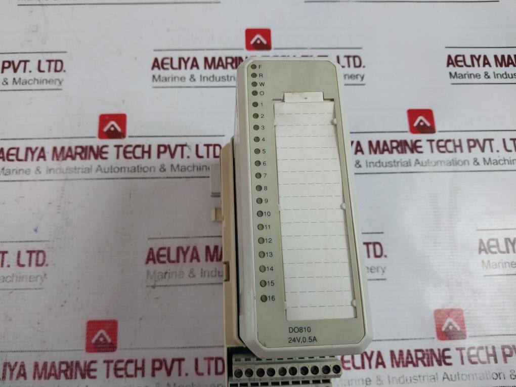 Abb Do810 Digital Output Module Compact 3Bse013230R1 24V 0.5A Sb05410349