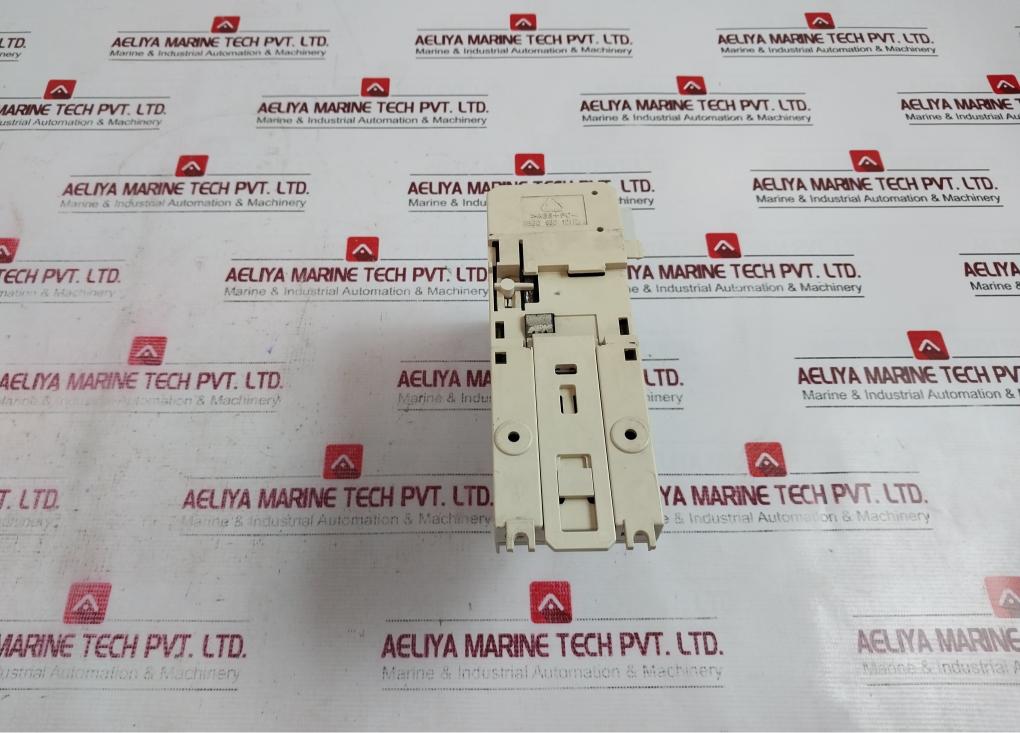 Abb Do810 Digital Output Module Compact 3Bse013230R1 24V 0.5A Sb05410349