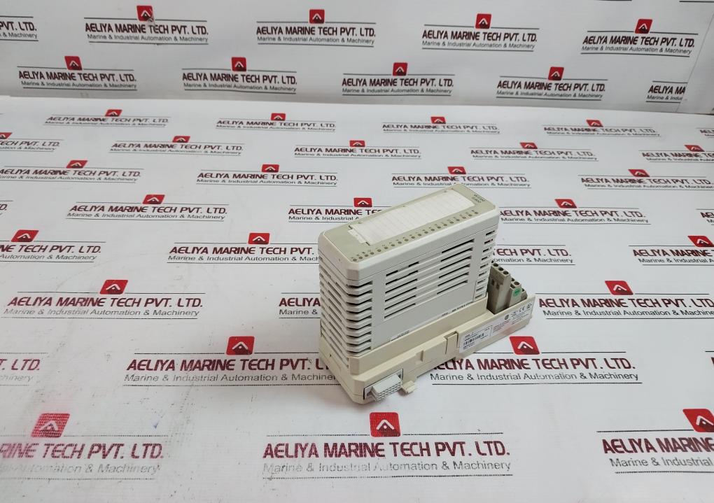 Abb Do810 Digital Output Module Compact 3Bse013230R1 24V 0.5A Sb05410349