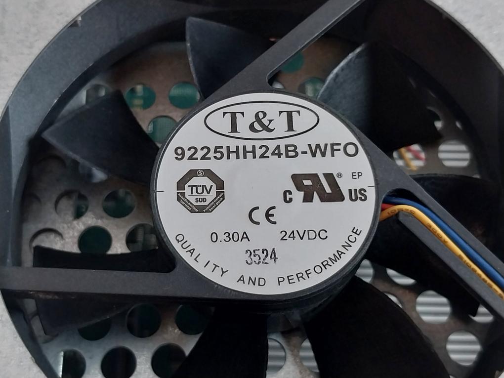 Abb Dsqc1000 Robot Computer Unit 3Hac042766-001 24Vdc 0.30A Rev No: 05