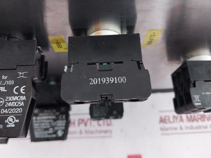Abb Gate Pb Push Button Box 230Vac/8A 201939100 3Sb5400-0B 3Sb5400-0C