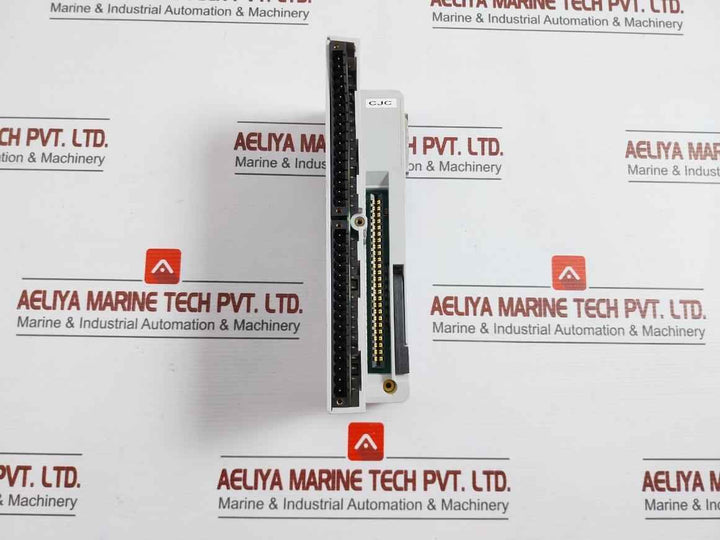 Abb Hbs01-cjc Horizontal Row Mount Base For A Single Module +24V Dc 2A