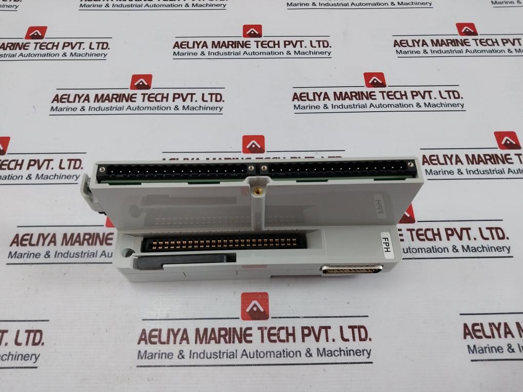 Abb Hbs01-fph Horizontal Row Mount Base For Single Module Rev: D