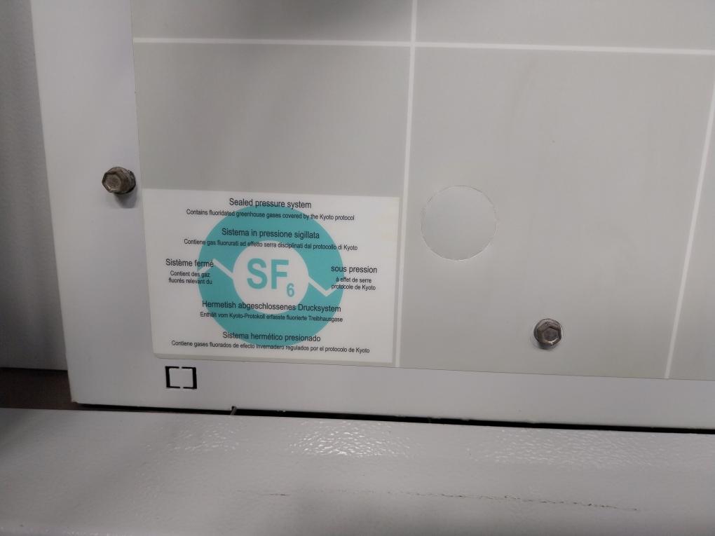 Abb Hd4/ 12.12.32 Mv Circuit Breaker Sf6 Medium Voltage Gas Insulation