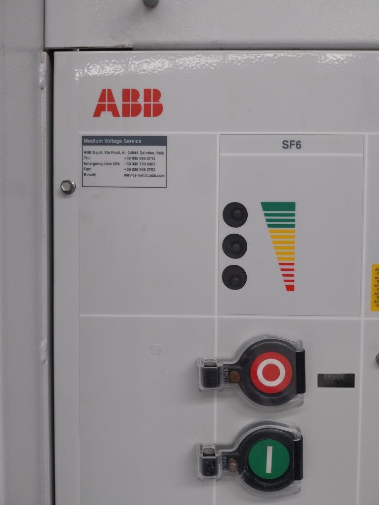 Abb Hd4/Sg 12.12.32 Sf6 Circuit Breaker 1250 A 12 Kv 50/60 Hz