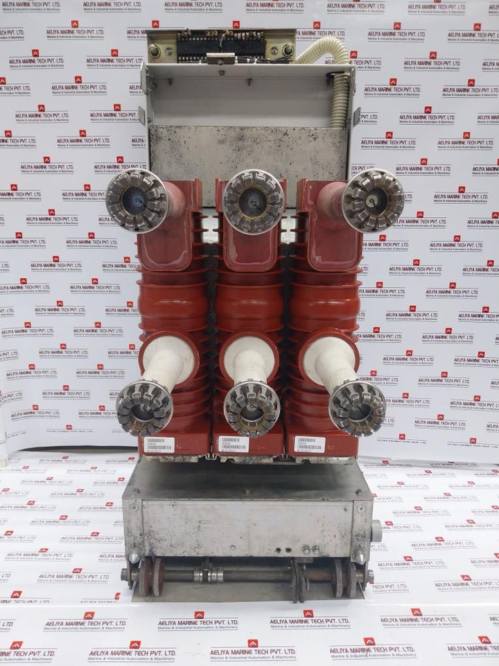 Abb Hd4/Sg 12.12.32 Sf6 Circuit Breaker 1250 A 12 Kv 50/60 Hz