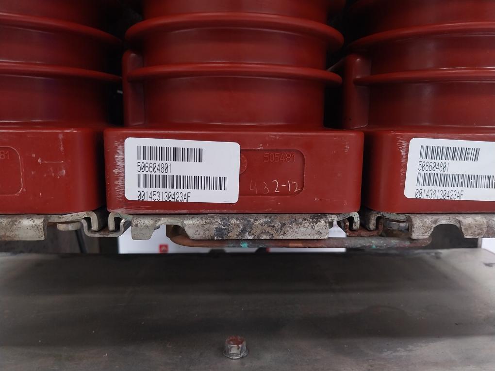 Abb Hd4/Sg 12.12.32 Sf6 Circuit Breaker 1250 A 12 Kv 50/60 Hz