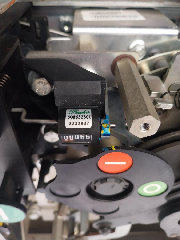 Abb Hd4/Sg 12.12.32 Sf6 Circuit Breaker 1250 A 12 Kv 50/60 Hz