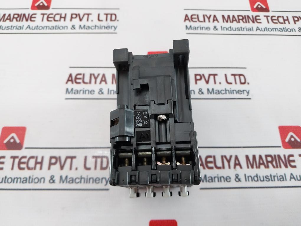 ABB K31E Contactor Relay 220/240v 50/60hz