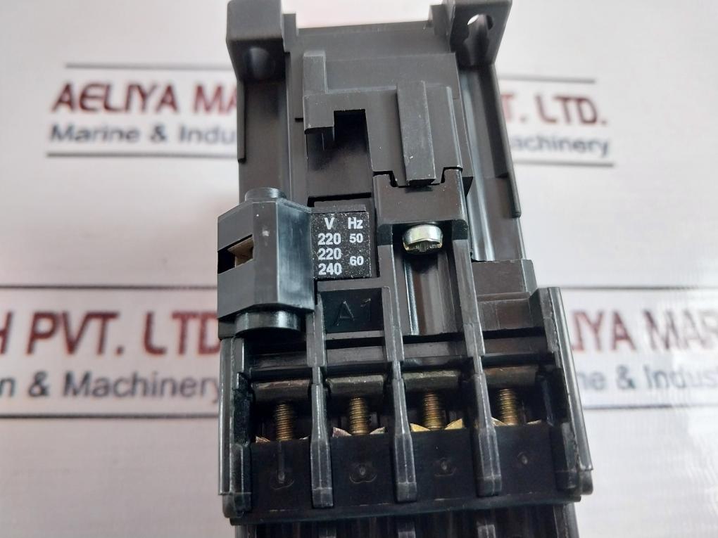 Abb K44E Contactor Relay 10A 220-240V 50/60Hz