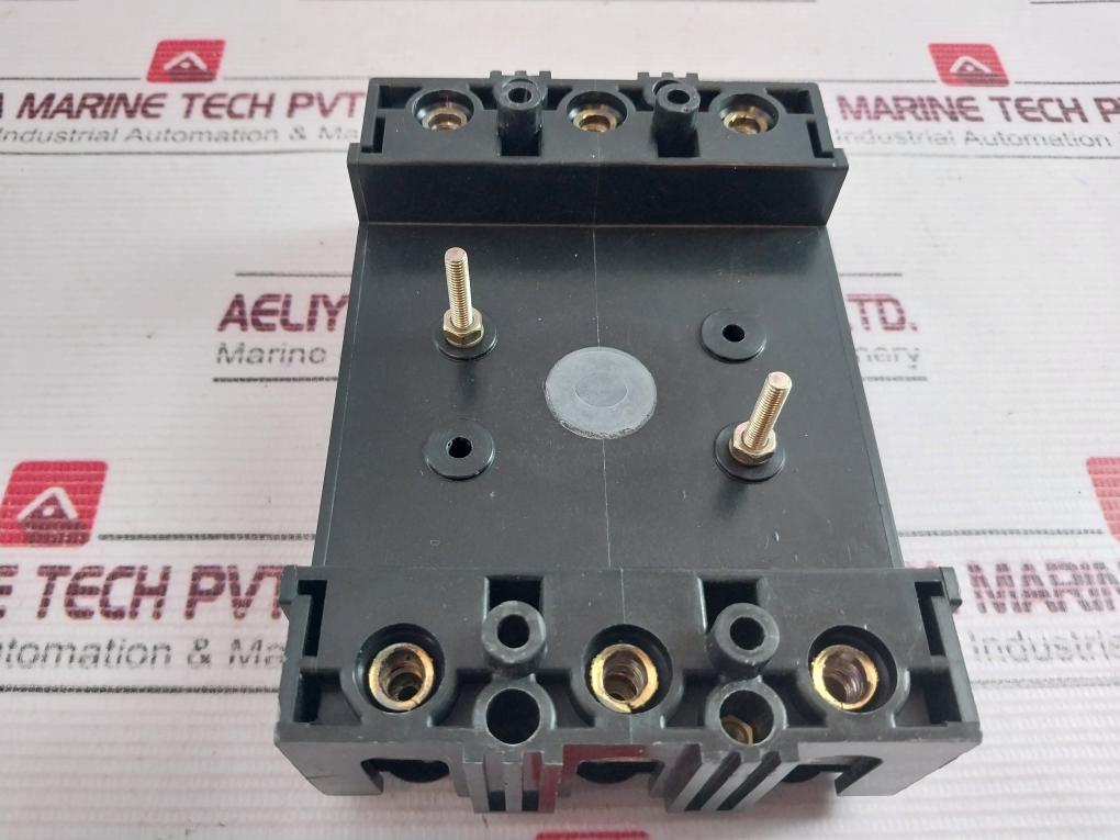 Abb Ln32-63 Fixed Part For Plug-in Circuit- Breaker Kit