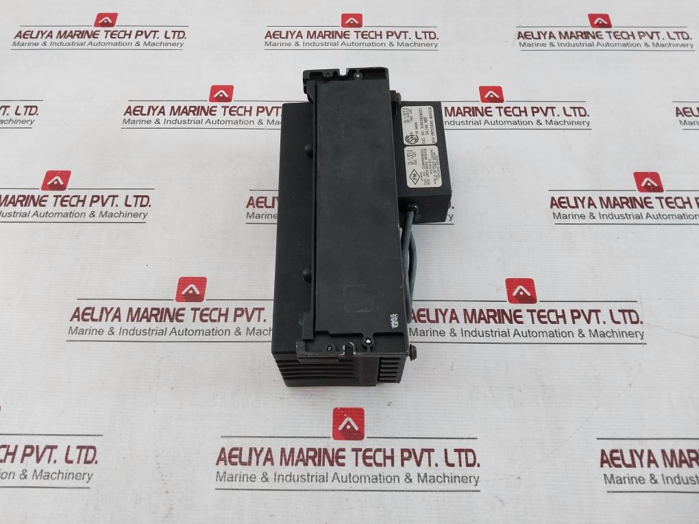 Abb Mod 300 Current Source Analog I/O Module 0.25A 50Ma Pt Ic660Bsm021C